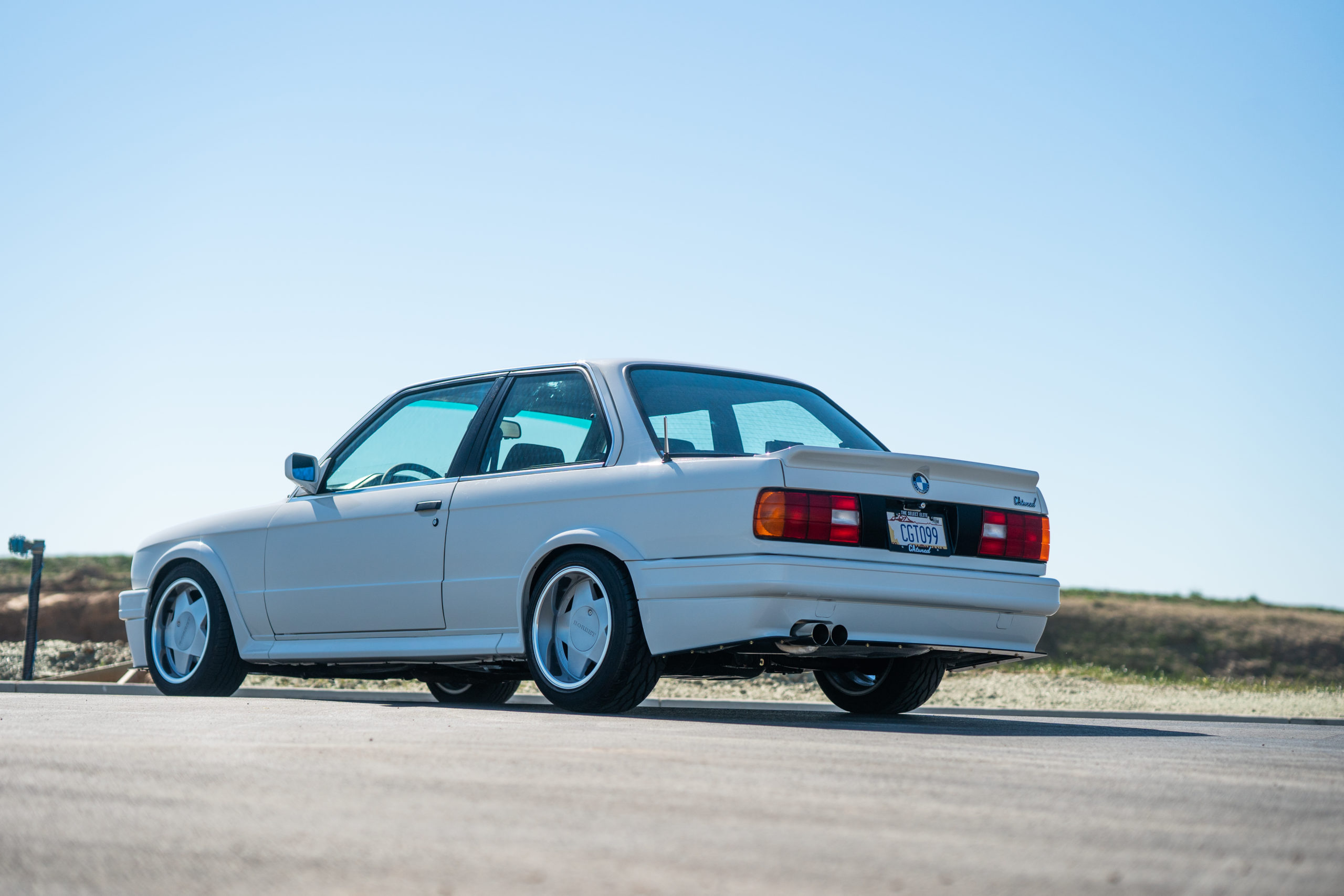 Custom BMW E30 325IS by CAtuned