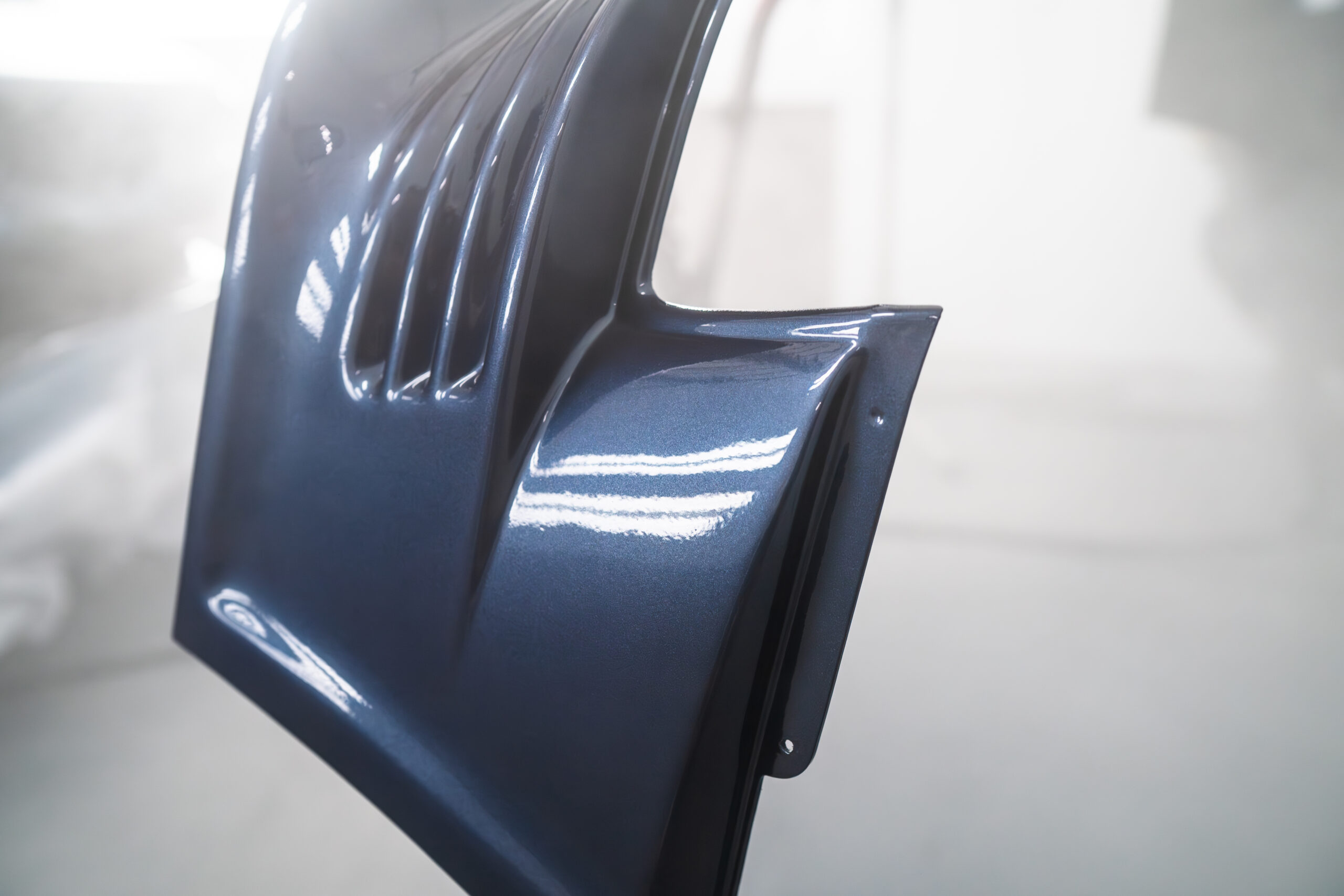 Manual-Swapped BMW E28 by CAtuned