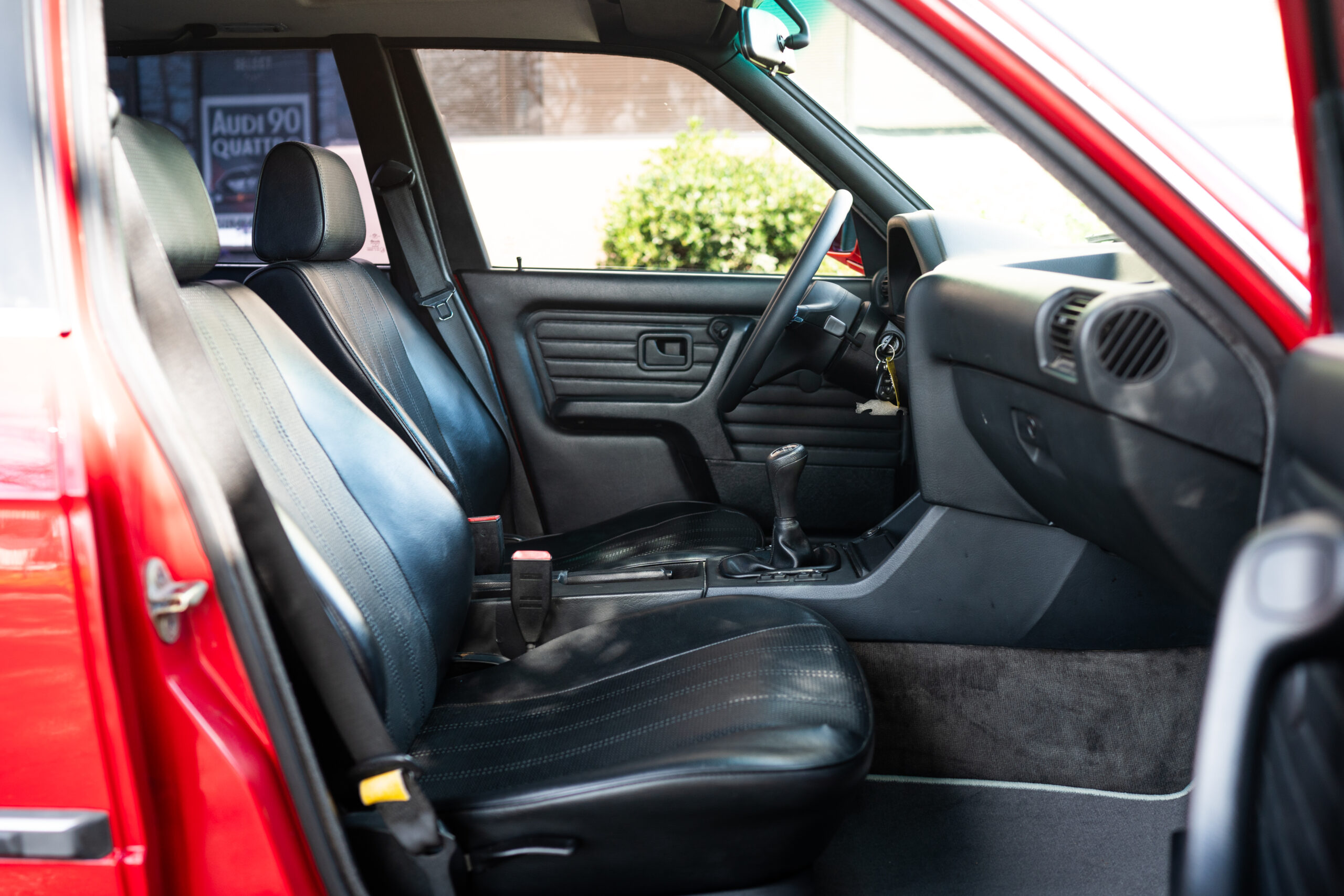 Mtech1 E30 Sedan by CAtuned