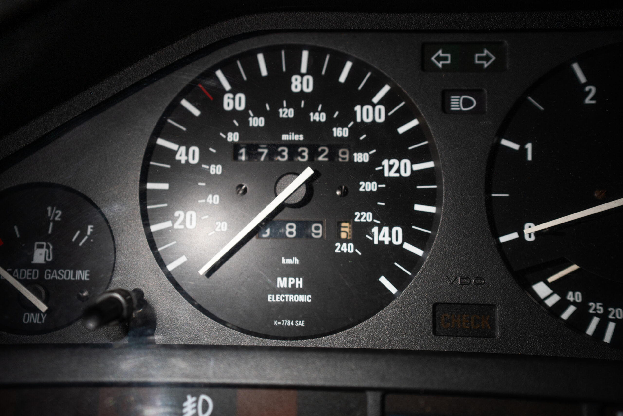 Mtech1 E30 Sedan by CAtuned